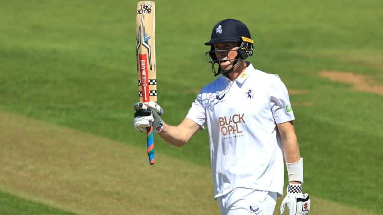 Zak Crawley stars amid bowlers onslaught to put Kent in command