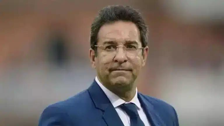 Stick to your decisions, be brave: Wasim Akram smashes PCB