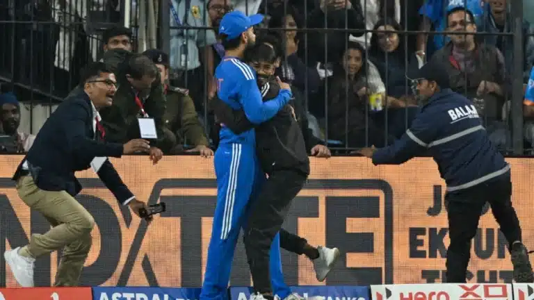 IND vs AFG: Watch – Major Security Breach!  Crazy fan enters the field to hug Virat Kohli