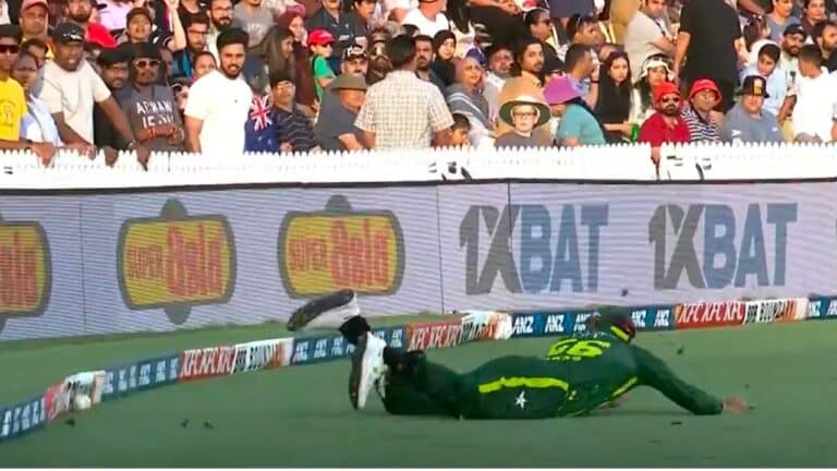 PAK vs NZ: Babar Azam trolled for his silly fielding mistake during 2nd T20I, video goes viral