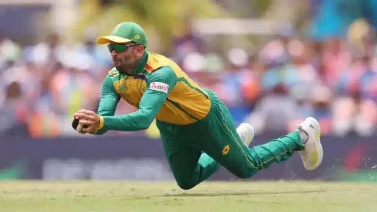 Watch: Keshav Maharaj hits stunning shot to dismiss Ravindra Jadeja in T20 World Cup final