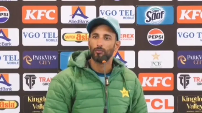 Look: Shan Masood explodes in Presser, destroys the ‘disrespectful’ journalist after Wi Humiliate Pak Look: Shan Masood explodes in Presser, destroys the ‘disrespectful’ journalist after Wi Humiliate Pak