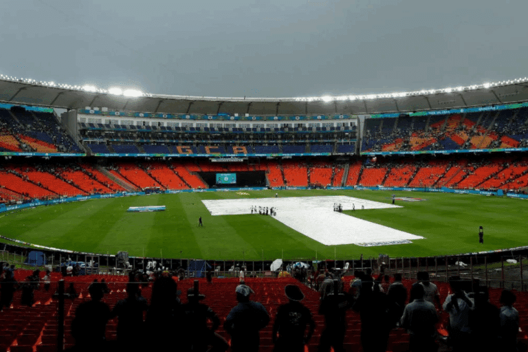 PBKS vs my qualifier 2 Meteorological report: Latest Rain updates from Ahmedabad, Narendra Modi Stadium Pitch Report for IPL 2025 clash for the end