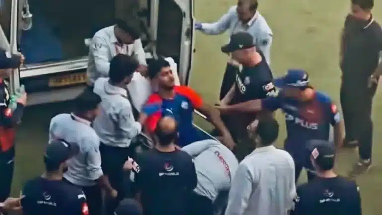 Scary moment! Delhi Capitals bowler rushed to hospital after brutal injury in IPL 2026